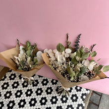 Load image into Gallery viewer, NOELBELL | Dried Flower Bouquet | Winter collection