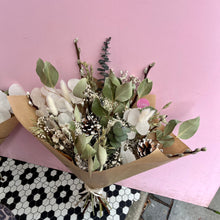 Load image into Gallery viewer, NOELBELL | Dried Flower Bouquet | Winter collection