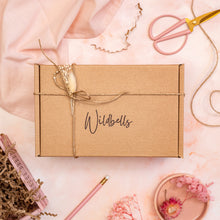 Load image into Gallery viewer, NEW MUM GIFT BOX | MOTHERS DAY
