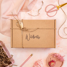 Load image into Gallery viewer, WILDBLOSSOM | Scottish Candle