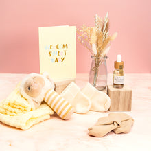 Load image into Gallery viewer, Oh Baby! BELLBOX | Mum & Baby Gift Box