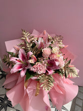 Load image into Gallery viewer, Gold & Girly | Fresh Flower Bouquet