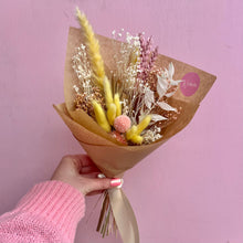 Load image into Gallery viewer, CUTIEBELL | Wild Dried Flower Bouquet