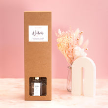Load image into Gallery viewer, WILDBERRIES | Floral Reed Diffuser