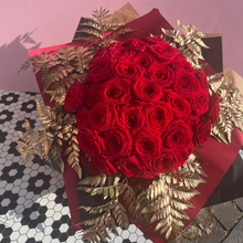 Load image into Gallery viewer, Romantic Red | Fresh Flower Bouquet