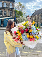 Load image into Gallery viewer, Luxury Custom Bouquet| Fresh Flower Bouquet