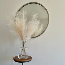 Load image into Gallery viewer, LUNAR white | faux pampas