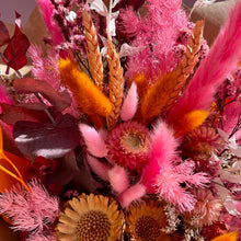 Load image into Gallery viewer, SPICEDBELL | Dried Flower Bouquet | Autumn Collection
