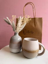 Load image into Gallery viewer, TEACHER GIFT | MUG &amp; VASE
