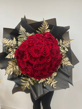 Load image into Gallery viewer, 50 Kisses | Fresh Flowers in Fife | Valentine’s Day 2026
