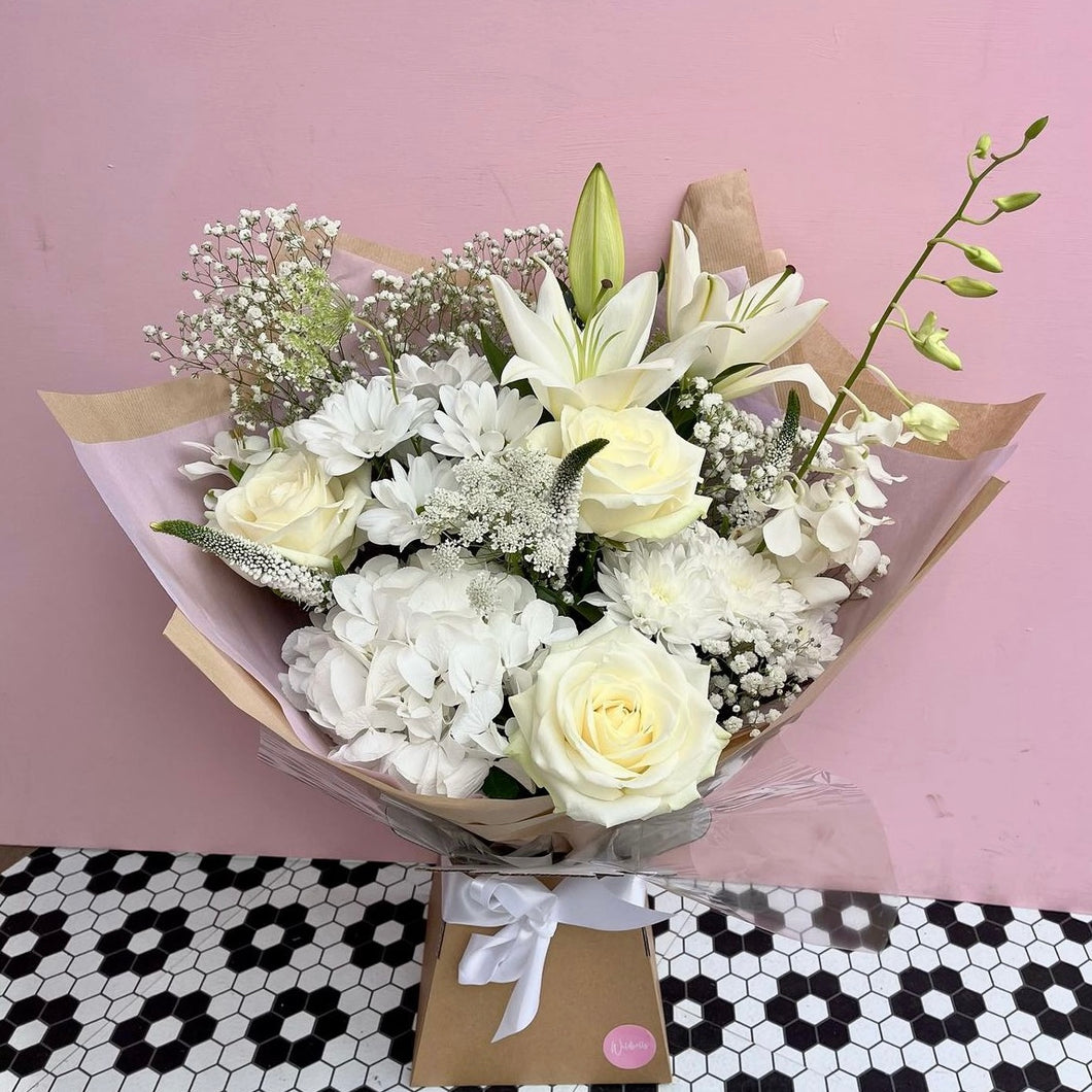 Sympathy | Fresh Flower Bouquet