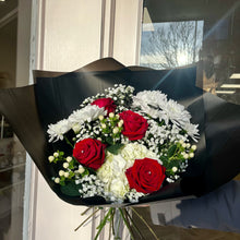 Load image into Gallery viewer, Kiss Me Bouquet| Fresh Flowers in Fife | Valentine’s Day 2025
