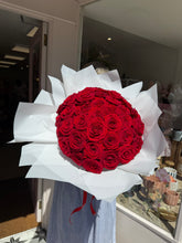 Load image into Gallery viewer, Romantic Red  | Fresh Flower Bouquet
