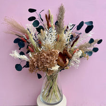 Load image into Gallery viewer, COFFEEBELL | Wild Dried Flower Bouquet
