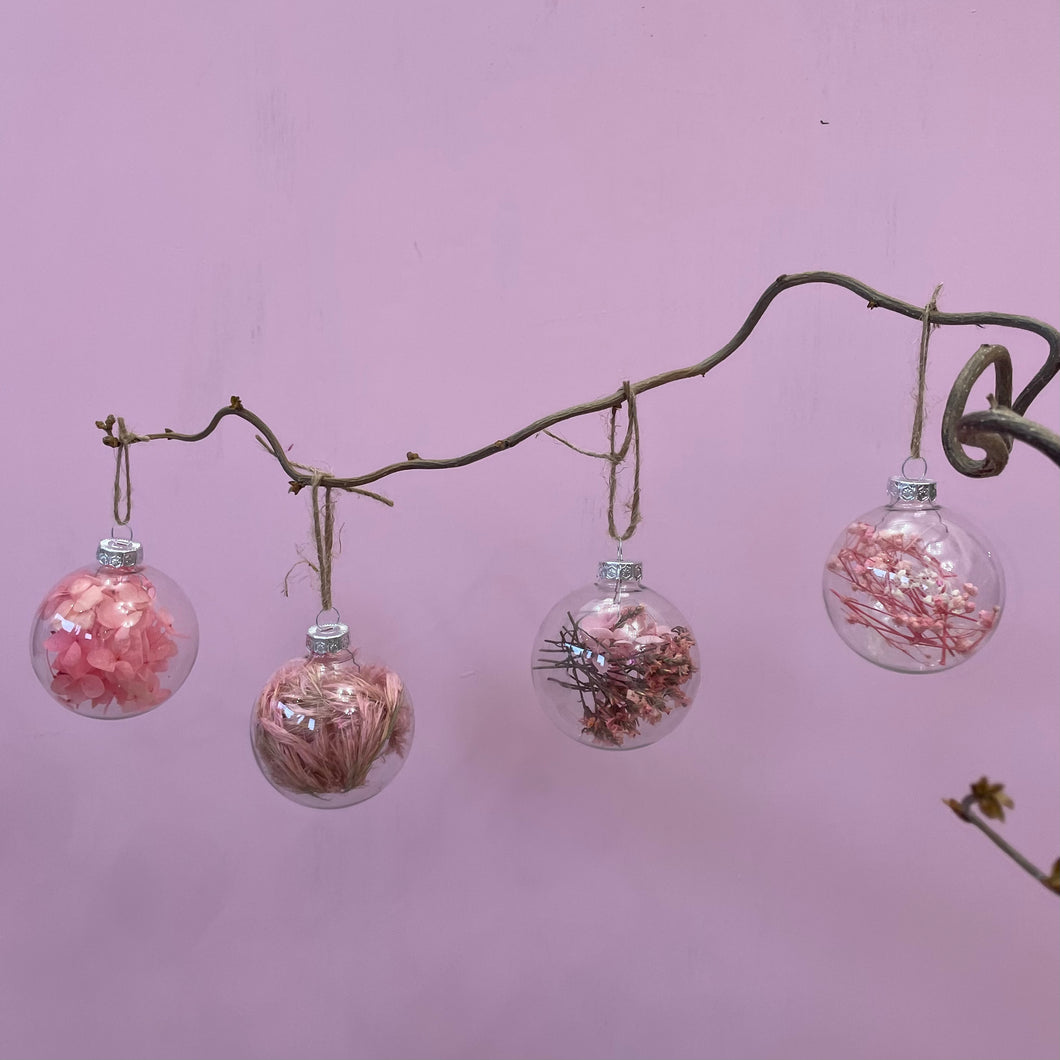 Set of 4 Pink Dried Flower Baubles | Christmas Bauble | Winter Collection