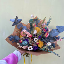 Load image into Gallery viewer, WILDFLOWER COLOURFUL | Dried Flower Bouquet
