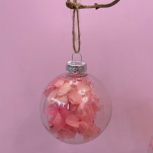 Load image into Gallery viewer, Set of 4 Pink Dried Flower Baubles | Christmas Bauble | Winter Collection
